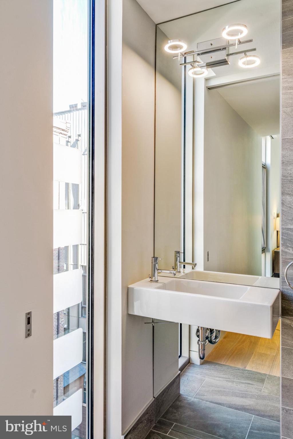 117 Walnut Street Philadelphia, PA 19106 - Photo 29 of 76