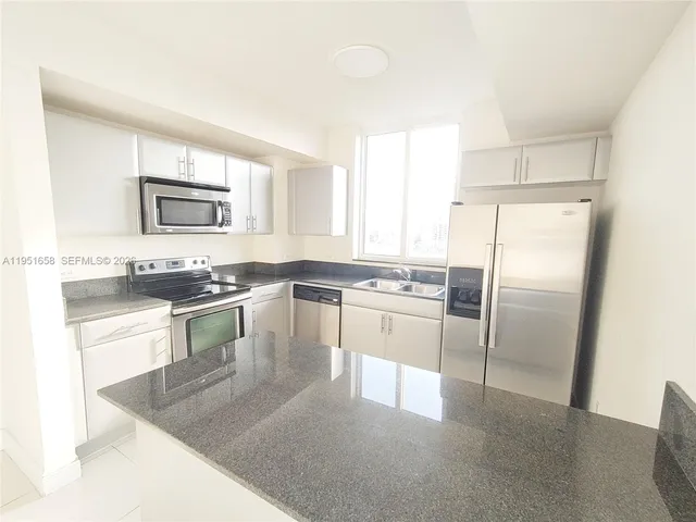 $2,750 | 1871 Northwest S River Drive, Unit 1101, Miami, FL 33125