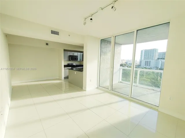 $2,750 | 1871 Northwest S River Drive, Unit 1101, Miami, FL 33125