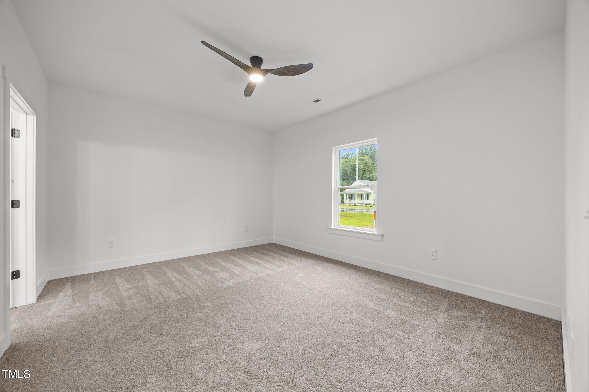 2234 Burch Bridge Road Burlington, NC 27217 - Photo 13 of 28 12-web-or-mls-IMG_6736