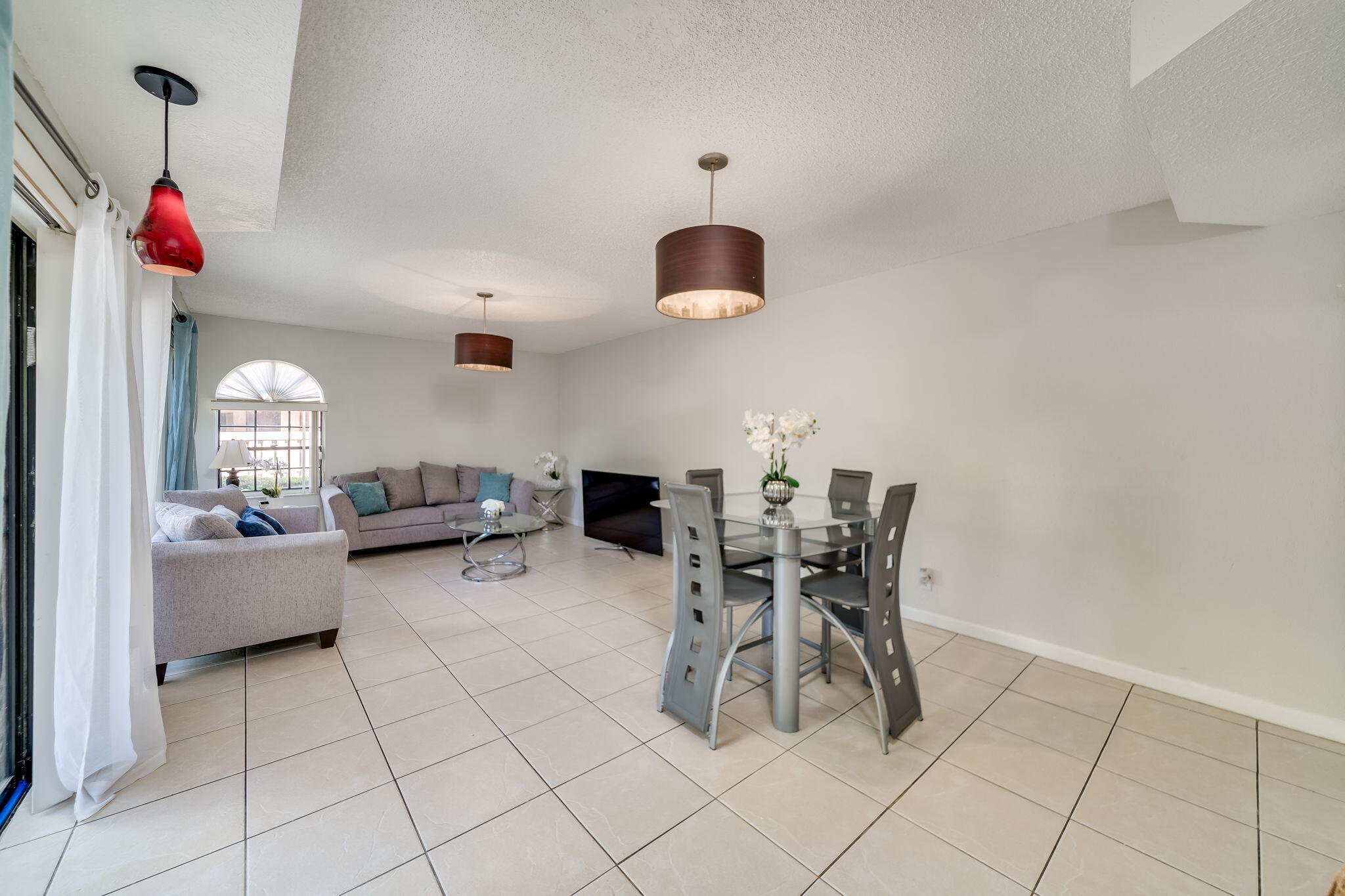 8224 Severn Drive, Unit B Boca Raton, FL 33433 - Photo 6 of 59 MichelleandJulli - BanyanLakes