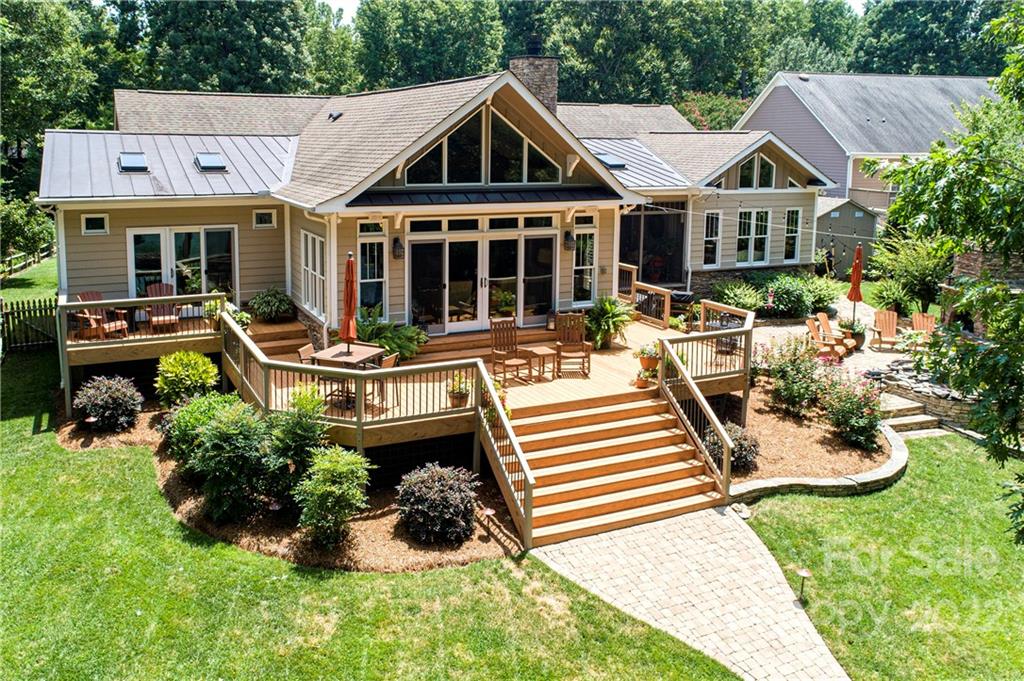 5963 Johnson Road Lake Wylie, SC 29710 - Photo 1 of 39 Gallery Image 1