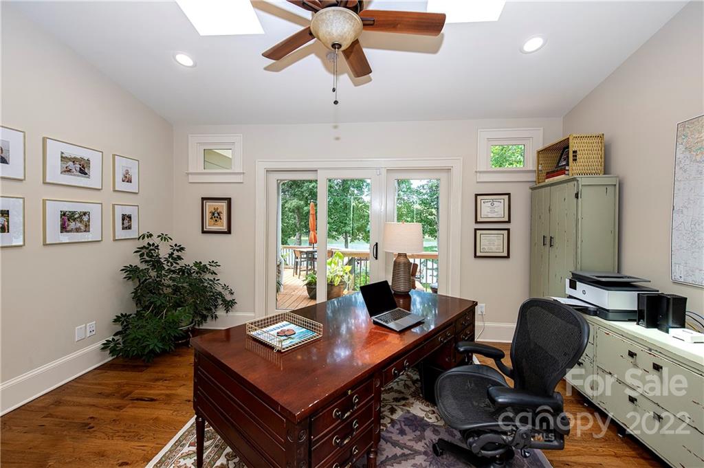 5963 Johnson Road Lake Wylie, SC 29710 - Photo 13 of 39 Gallery Image 13