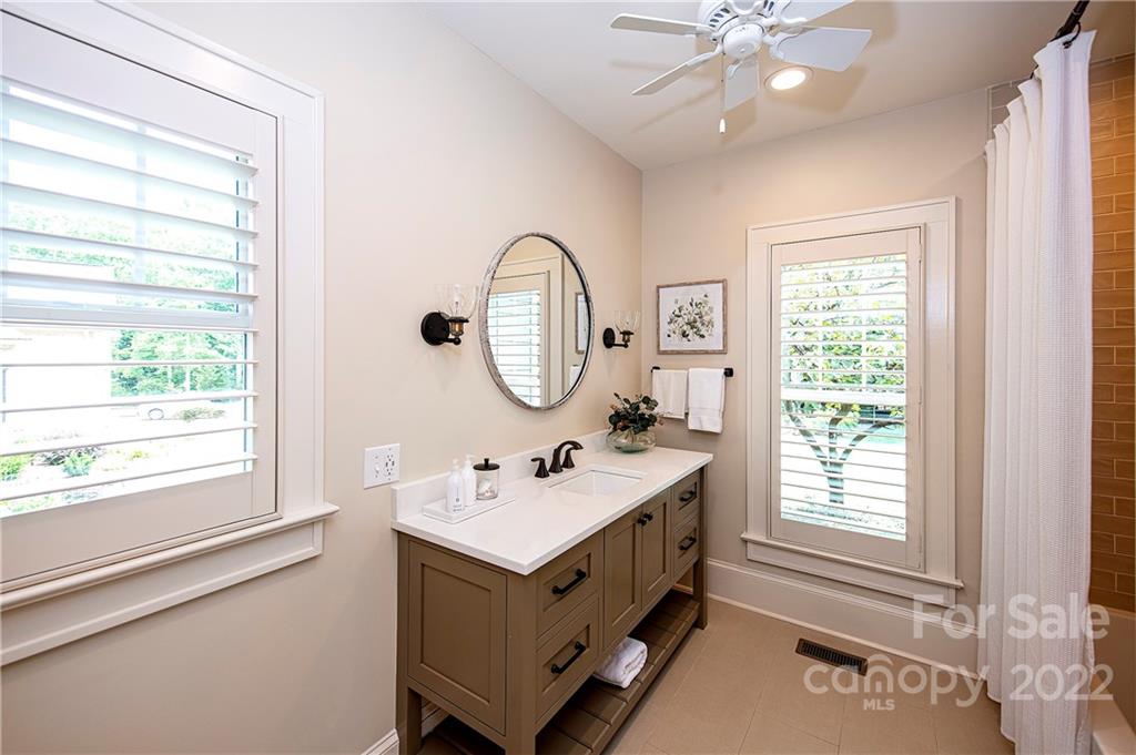 5963 Johnson Road Lake Wylie, SC 29710 - Photo 23 of 39 Gallery Image 23