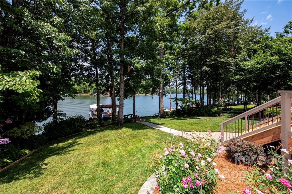 5963 Johnson Road Lake Wylie, SC 29710 - Photo 29 of 39 Gallery Image 29