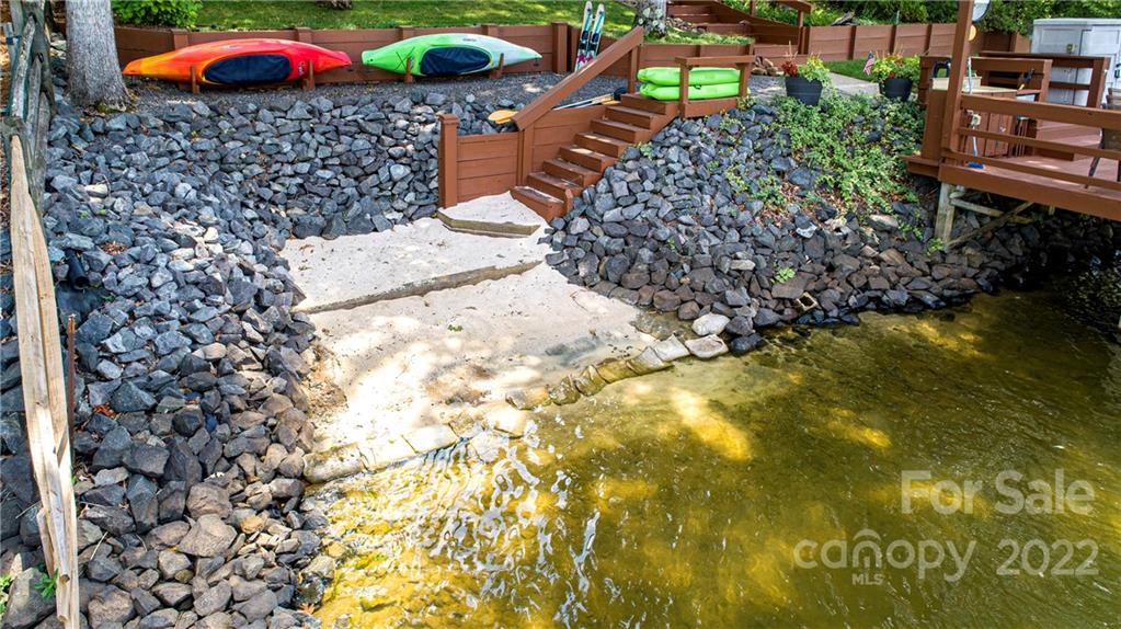 5963 Johnson Road Lake Wylie, SC 29710 - Photo 34 of 39 Gallery Image 34