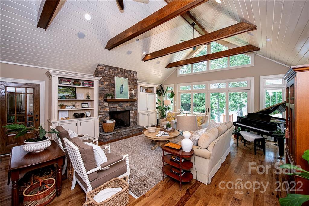 5963 Johnson Road Lake Wylie, SC 29710 - Photo 10 of 39 Gallery Image 10
