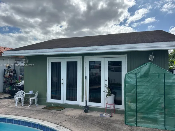 $1,400 | 12765 Southwest 19th Street, Miami, FL 33175