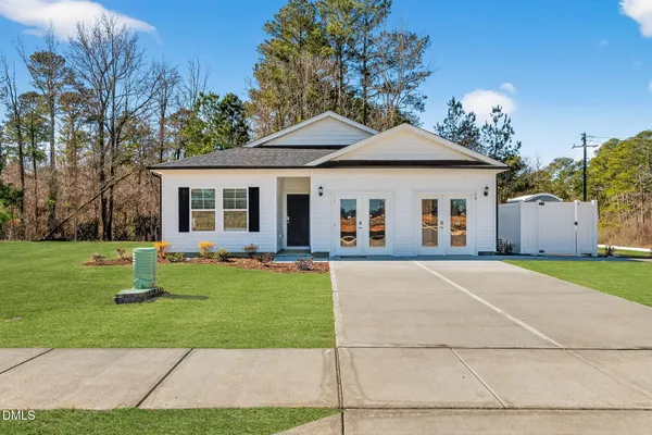 $289,990 | 70 Muscovy Drive, Four Oaks, NC 27524