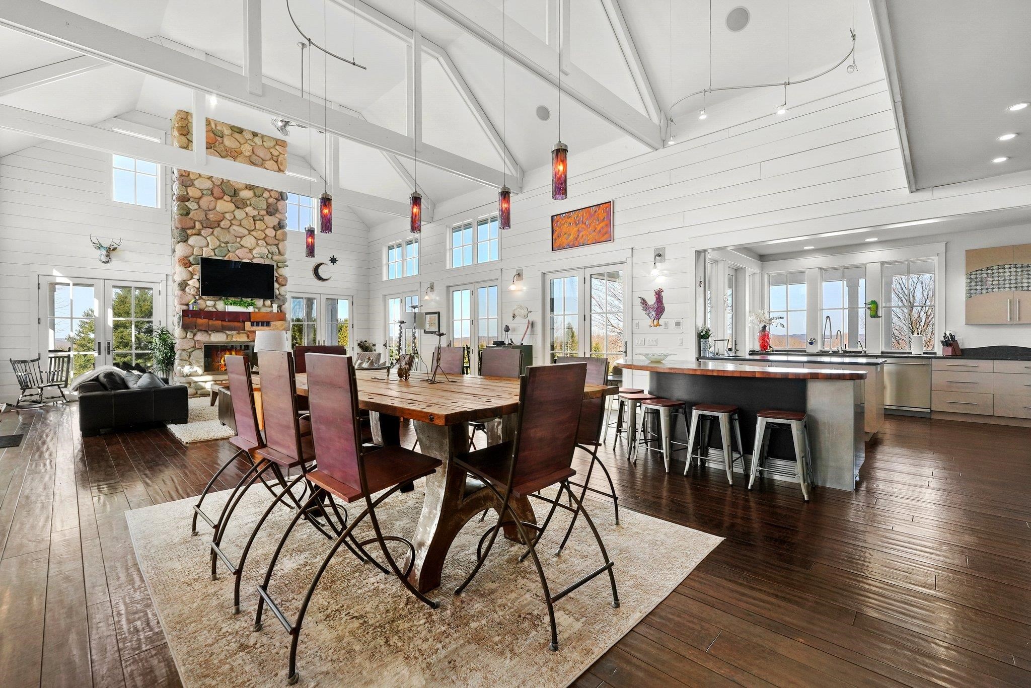 10292 East Fort Road, Unit 1 Suttons Bay, MI 49682 - Photo 21 of 95 Gallery Image 21