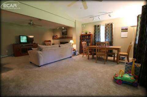 10416 Davison Road Davison, MI 48423 - Photo 14 of 35 20445937-13.JPG