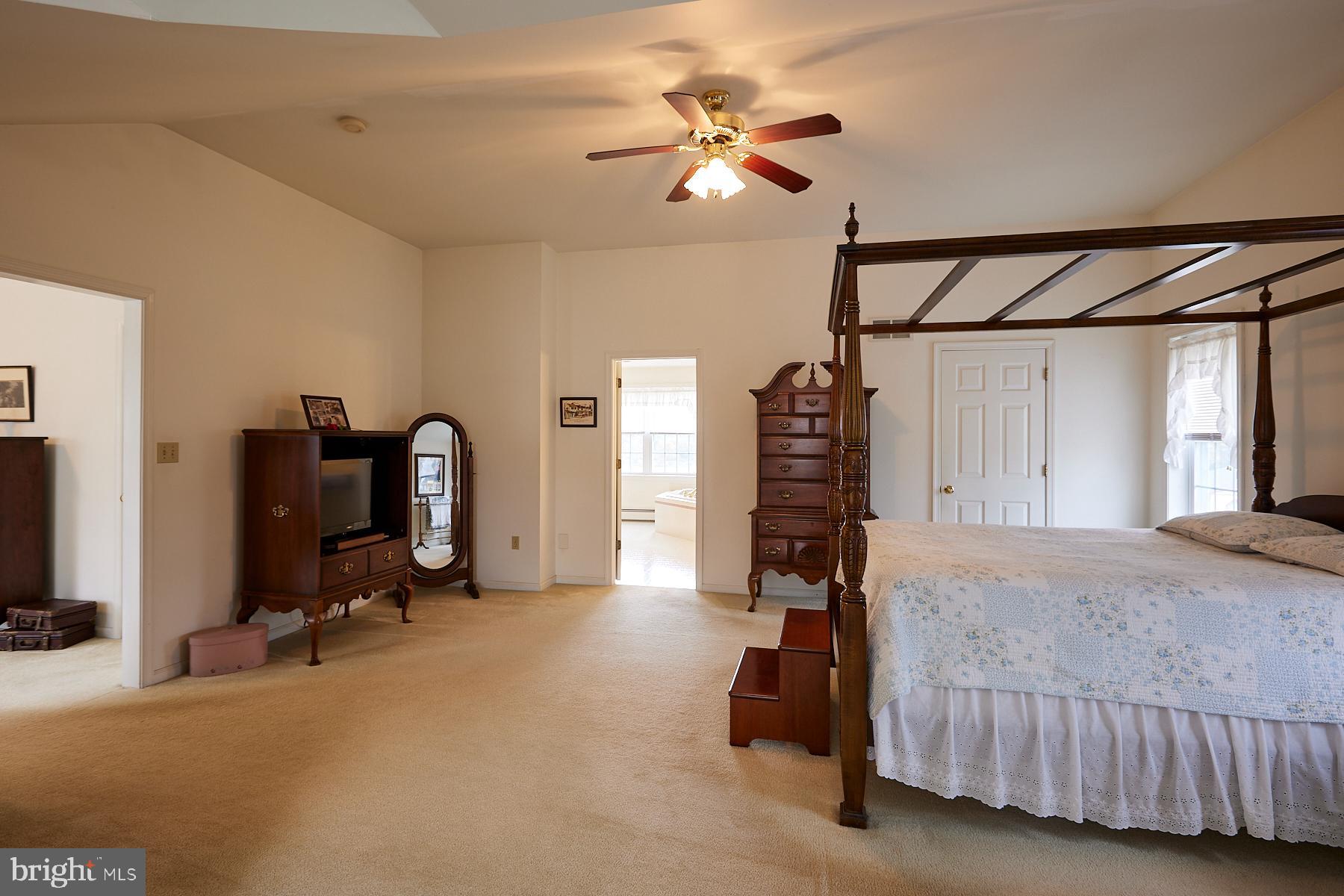 1134 Elephant Road Perkasie, PA 18944 - Photo 36 of 56