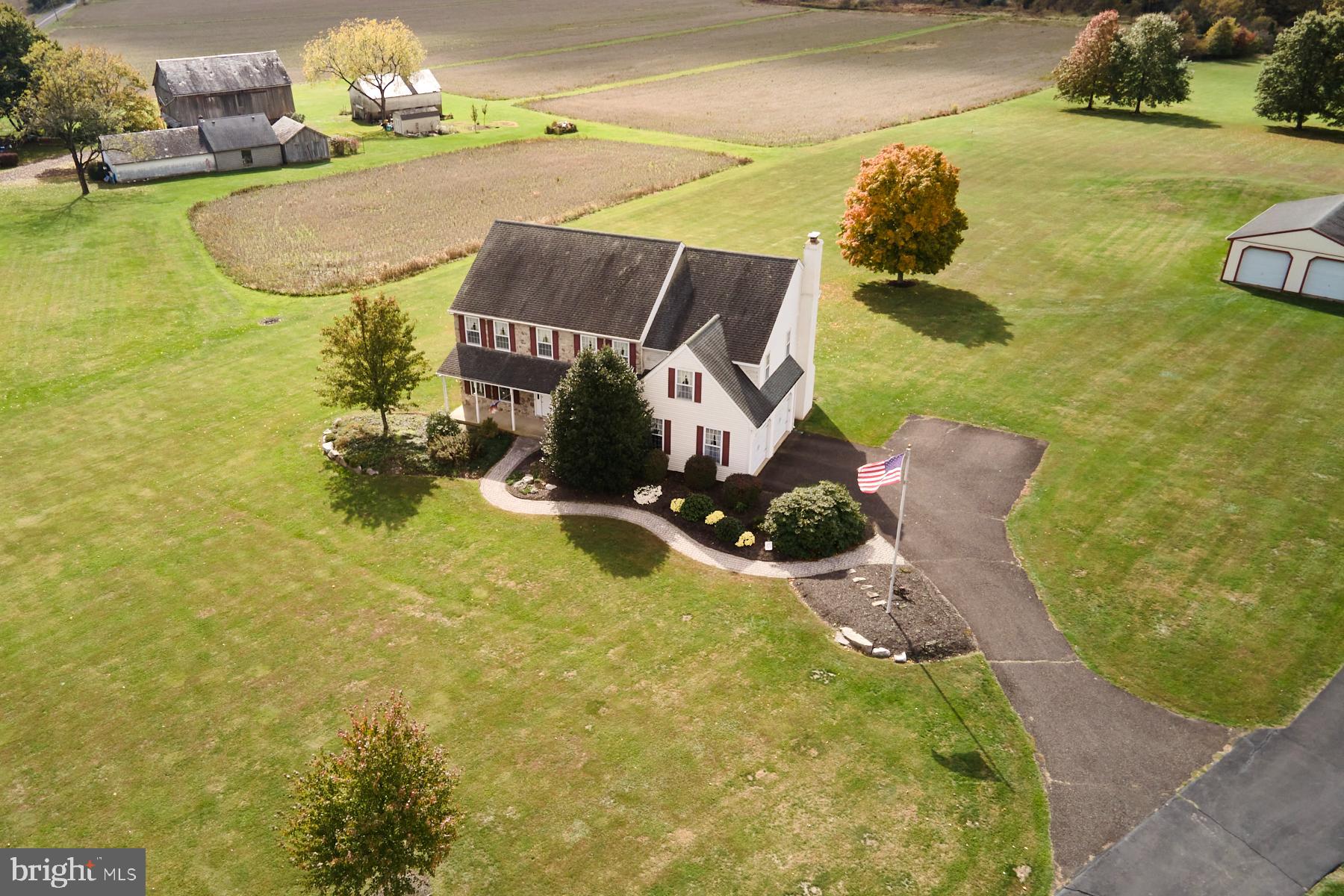 1134 Elephant Road Perkasie, PA 18944 - Photo 4 of 56