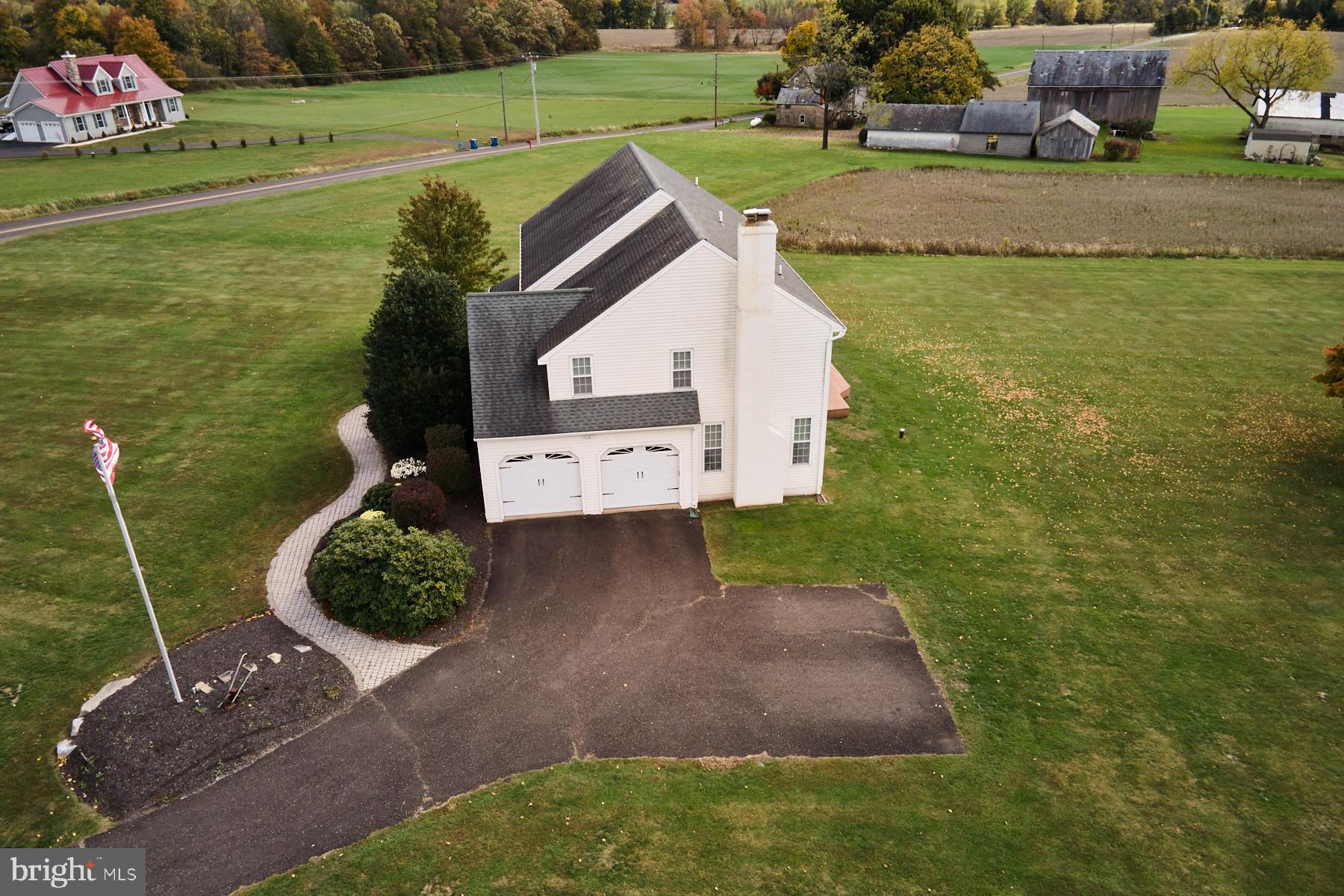1134 Elephant Road Perkasie, PA 18944 - Photo 6 of 56