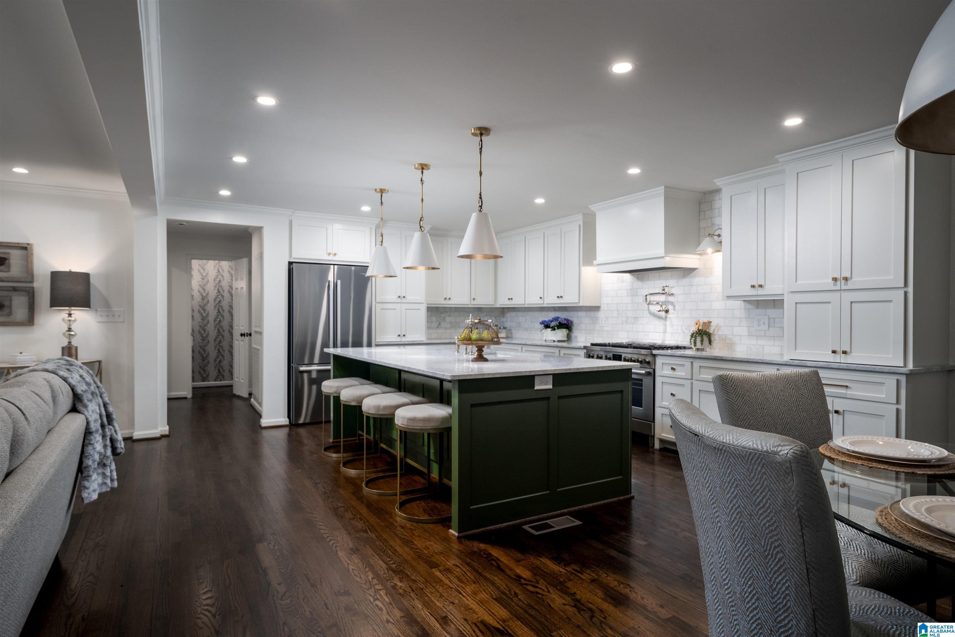 3068 Overton Road Mountain Brook, AL 35223 - Photo 17 of 64