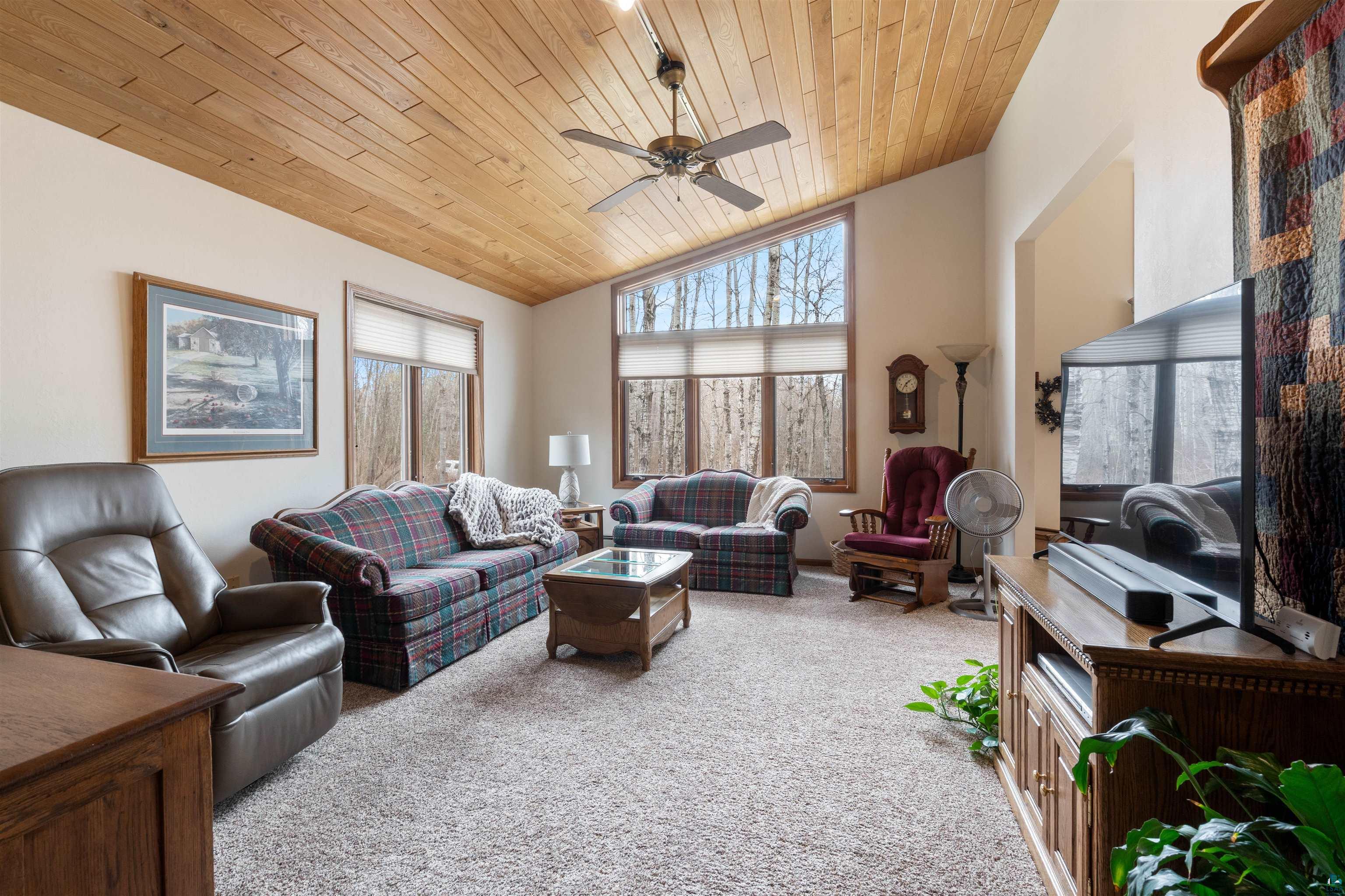 255 East Harney Road Duluth, MN 55810 - Photo 11 of 31 Gallery Image 11