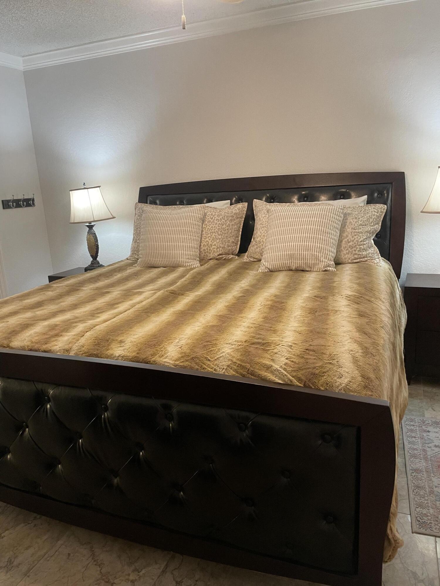 1904 Bermuda Circle, Unit H1 Coconut Creek, FL 33066 - Photo 27 of 72 a bathroom with a sink and vanity