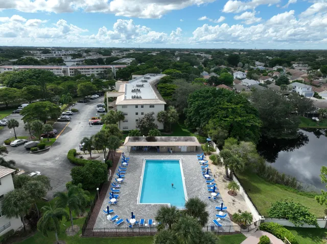 $198,500 | 1904 Bermuda Circle, Unit H1, Coconut Creek, FL 33066