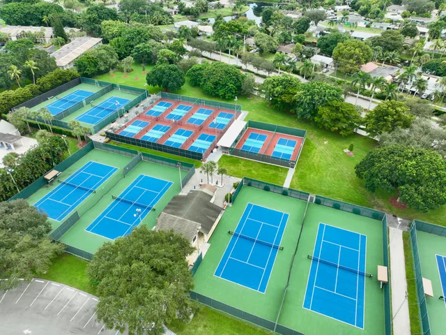 $198,500 | 1904 Bermuda Circle, Unit H1, Coconut Creek, FL 33066