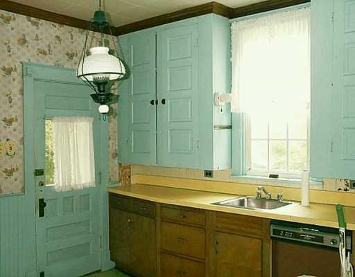 520 Ridge Avenue Canonsburg, PA 15317 - Photo 6 of 8 Gallery Image 6