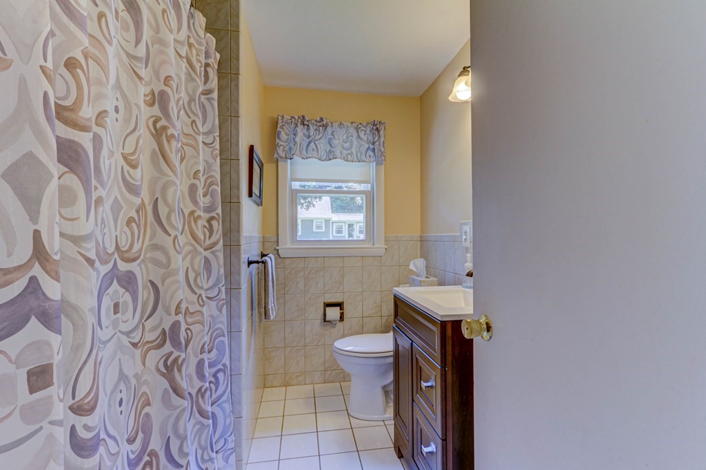 9 Delmar Road Medway, MA 02053 - Photo 23 of 42 Gallery Image 23