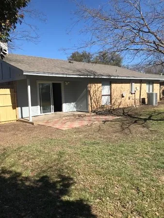 $1,795 | 437 Meadow Street, Saginaw, TX 76179