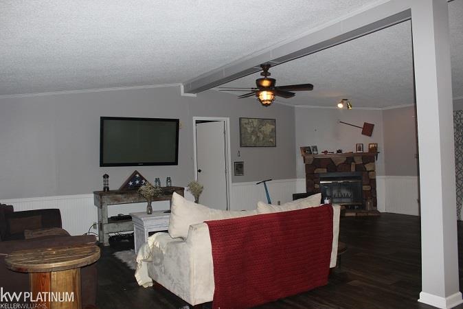 4406 County Line Road New Haven, MI 48050 - Photo 12 of 21 31331793-11.JPG
