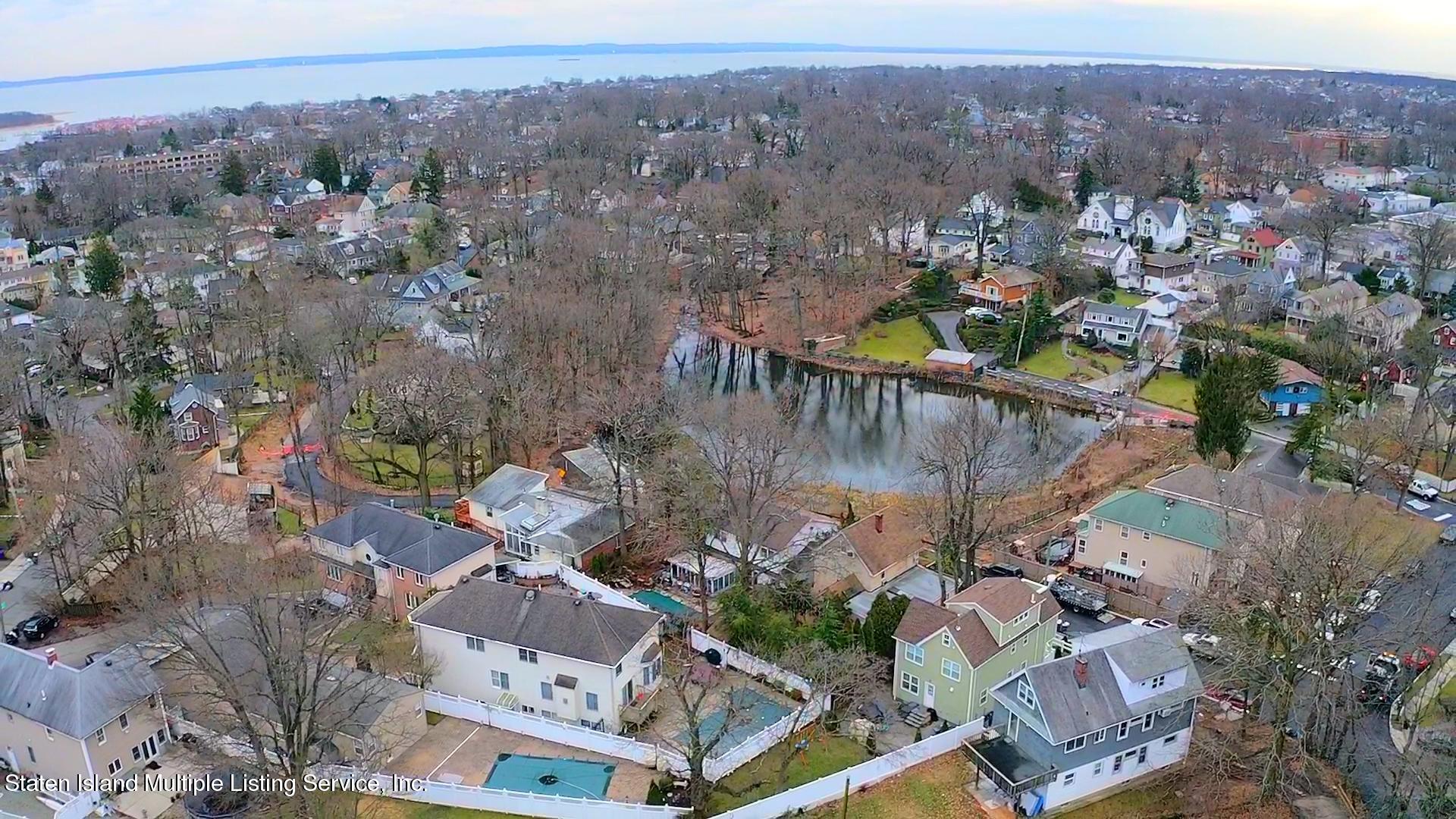 21 Ramble Road Staten Island, NY 10308 - Photo 11 of 60 Photo Jan 05, 3 59 45 PM