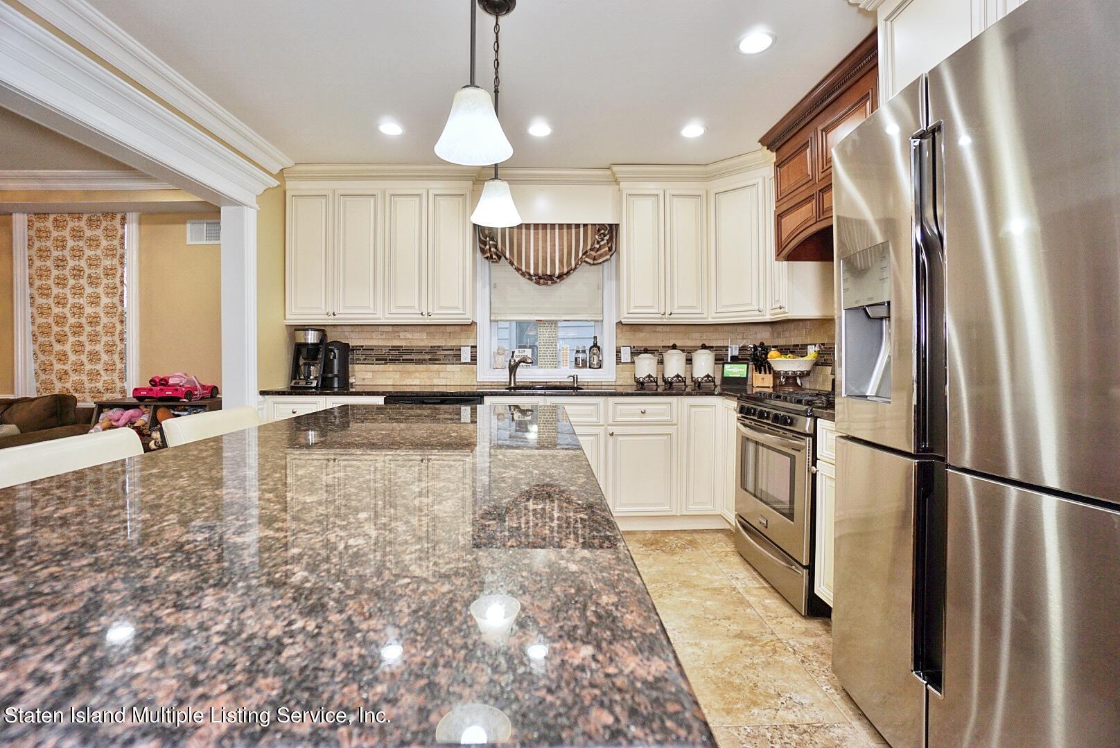 21 Ramble Road Staten Island, NY 10308 - Photo 29 of 60 Photo Jan 05, 4 11 57 PM