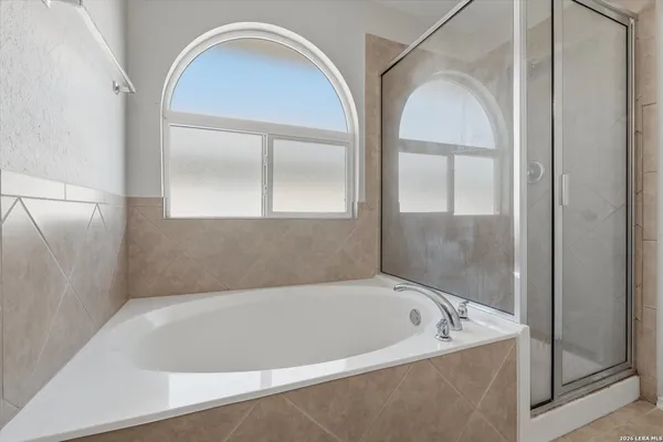 $360,000 | 3009 Muntjac, Schertz, TX 78154