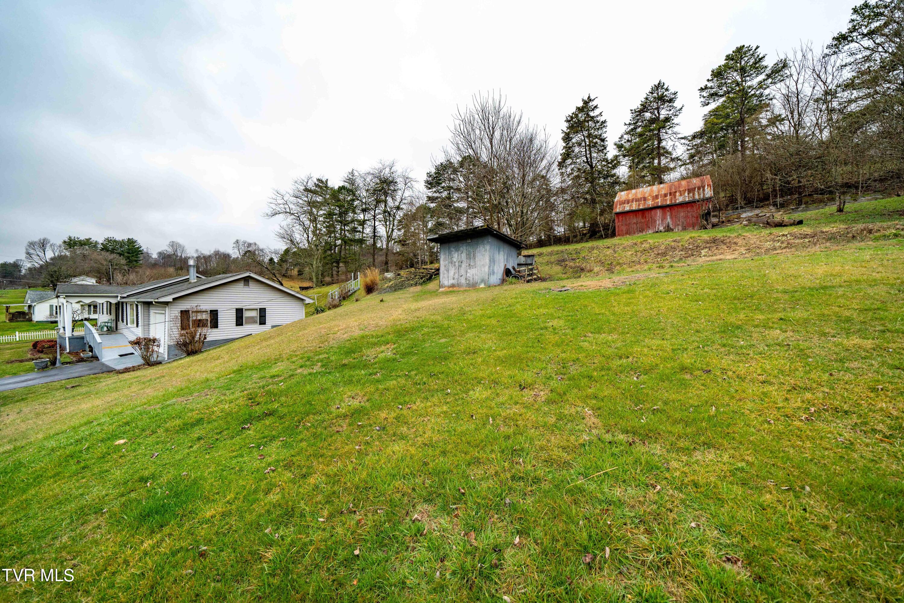 8005 Cunningham Road Bristol, VA 24202 - Photo 32 of 68 8005 Cunningham Road (32 of 68)