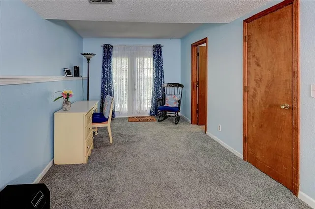 $355,000 | 816 East Whitney Street, Olathe, KS 66061