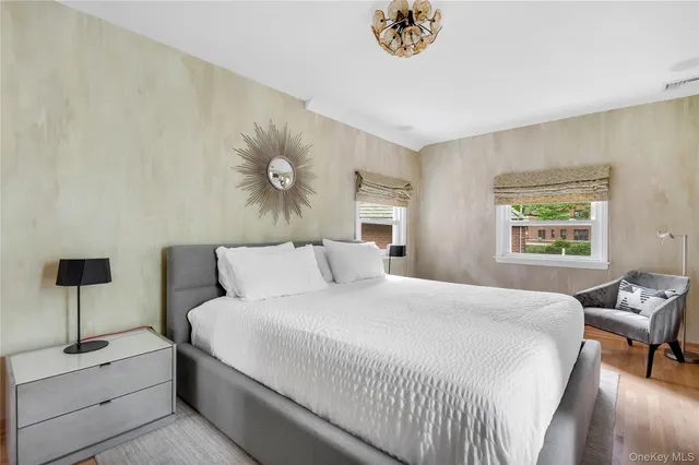 $11,950 | 3 Harmony Drive, Larchmont, NY 10538