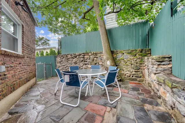 $11,950 | 3 Harmony Drive, Larchmont, NY 10538