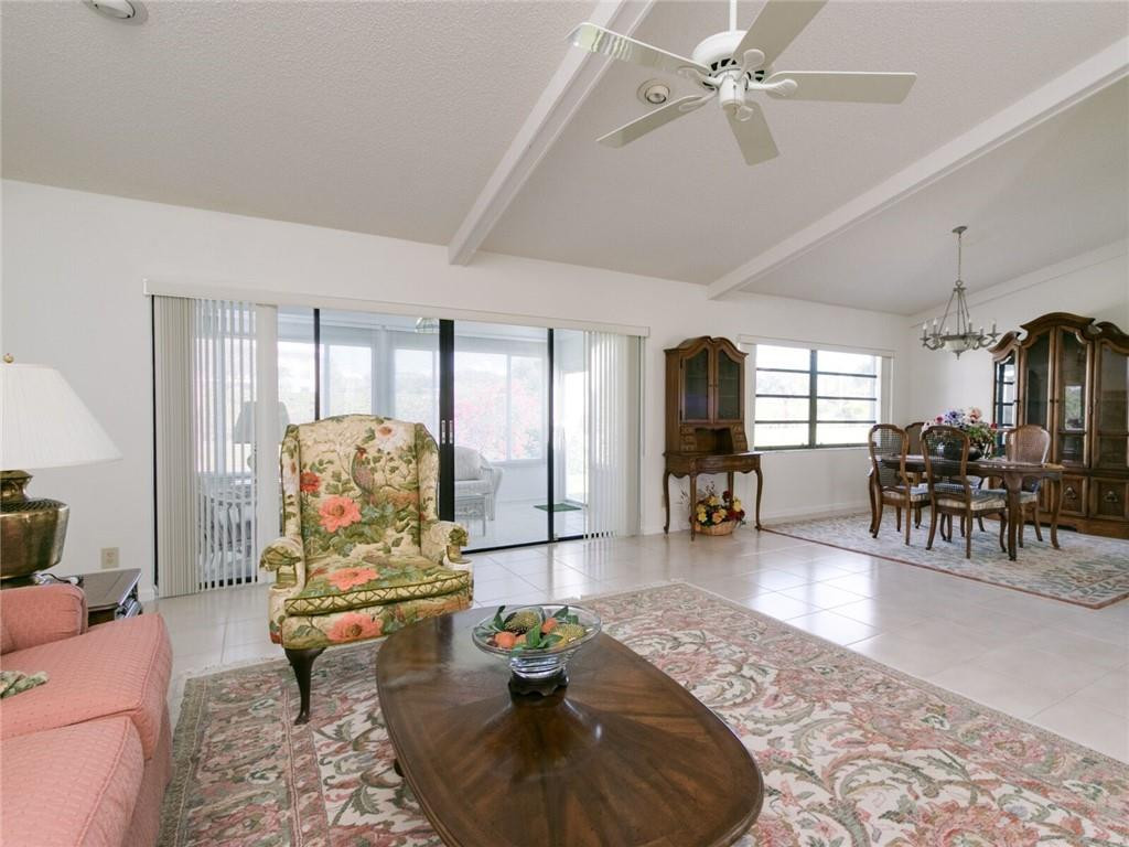 6065 Petaluma Drive Boca Raton, FL 33433 - Photo 12 of 58 Photo 12