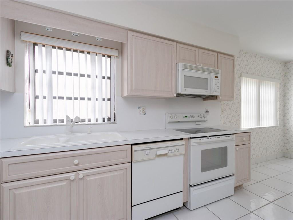 6065 Petaluma Drive Boca Raton, FL 33433 - Photo 33 of 58 Photo 33