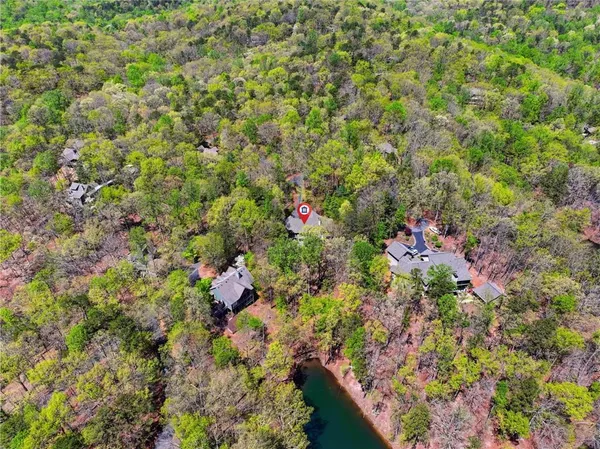 $1,125,000 | 33 Kingfisher Point, Big Canoe, GA 30143