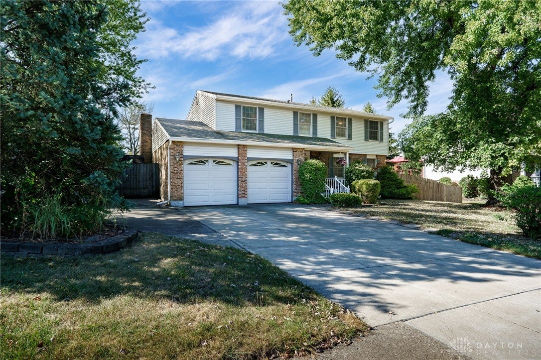 4780 Kitridge Road Dayton, OH 45424 - Photo 2 of 59 Gallery Image 2