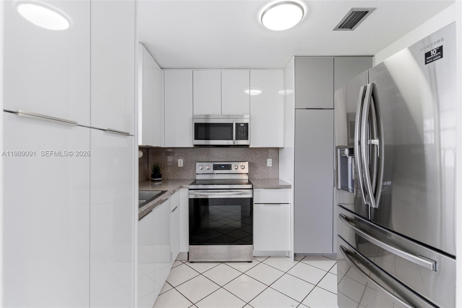 12621 Southwest 264th Street, Unit 1 Homestead, FL 33032 - Photo 12 of 24