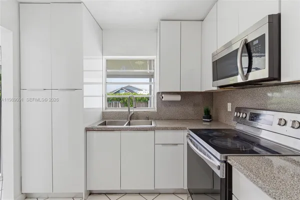 $2,799 | 12621 Southwest 264th Street, Unit 1, Homestead, FL 33032