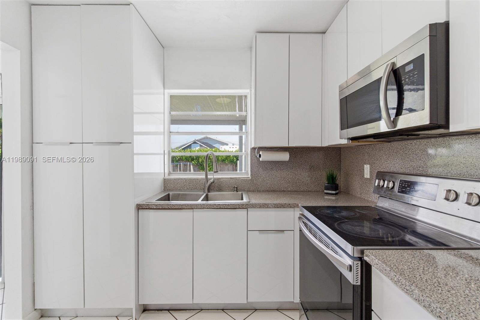 12621 Southwest 264th Street, Unit 1 Homestead, FL 33032 - Photo 14 of 24