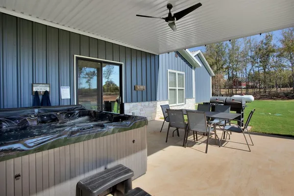 $755,000 | 278 Glen Ellen Road, Pottsboro, TX 75076