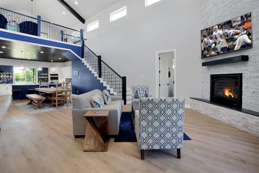 278 Glen Ellen Road Pottsboro, TX 75076 - Photo 3 of 33