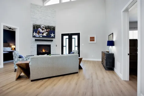 $755,000 | 278 Glen Ellen Road, Pottsboro, TX 75076