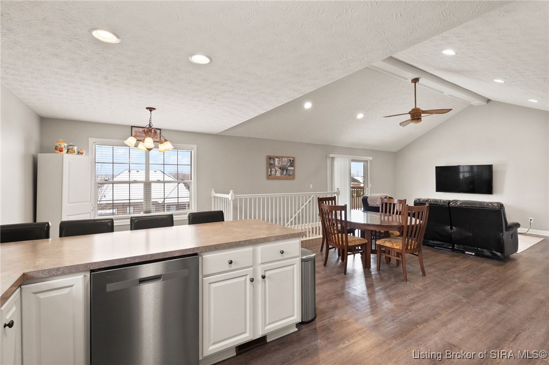 7105 Copper Passage Georgetown, IN 47122 - Photo 15 of 55