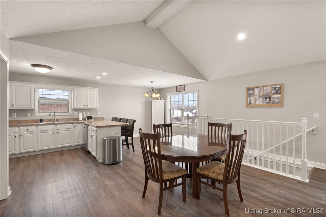 7105 Copper Passage Georgetown, IN 47122 - Photo 8 of 55