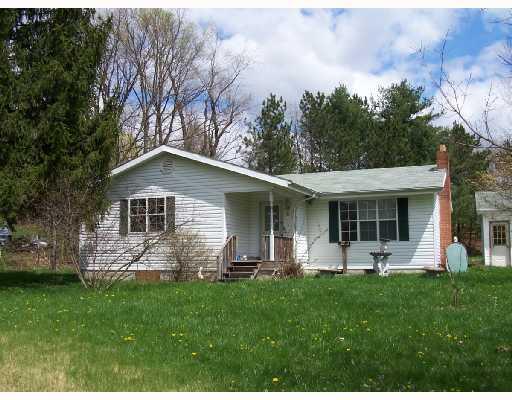 116 Hunting Hills Road Dilliner, PA 15327 - Photo 1 of 3 Exterior Front.