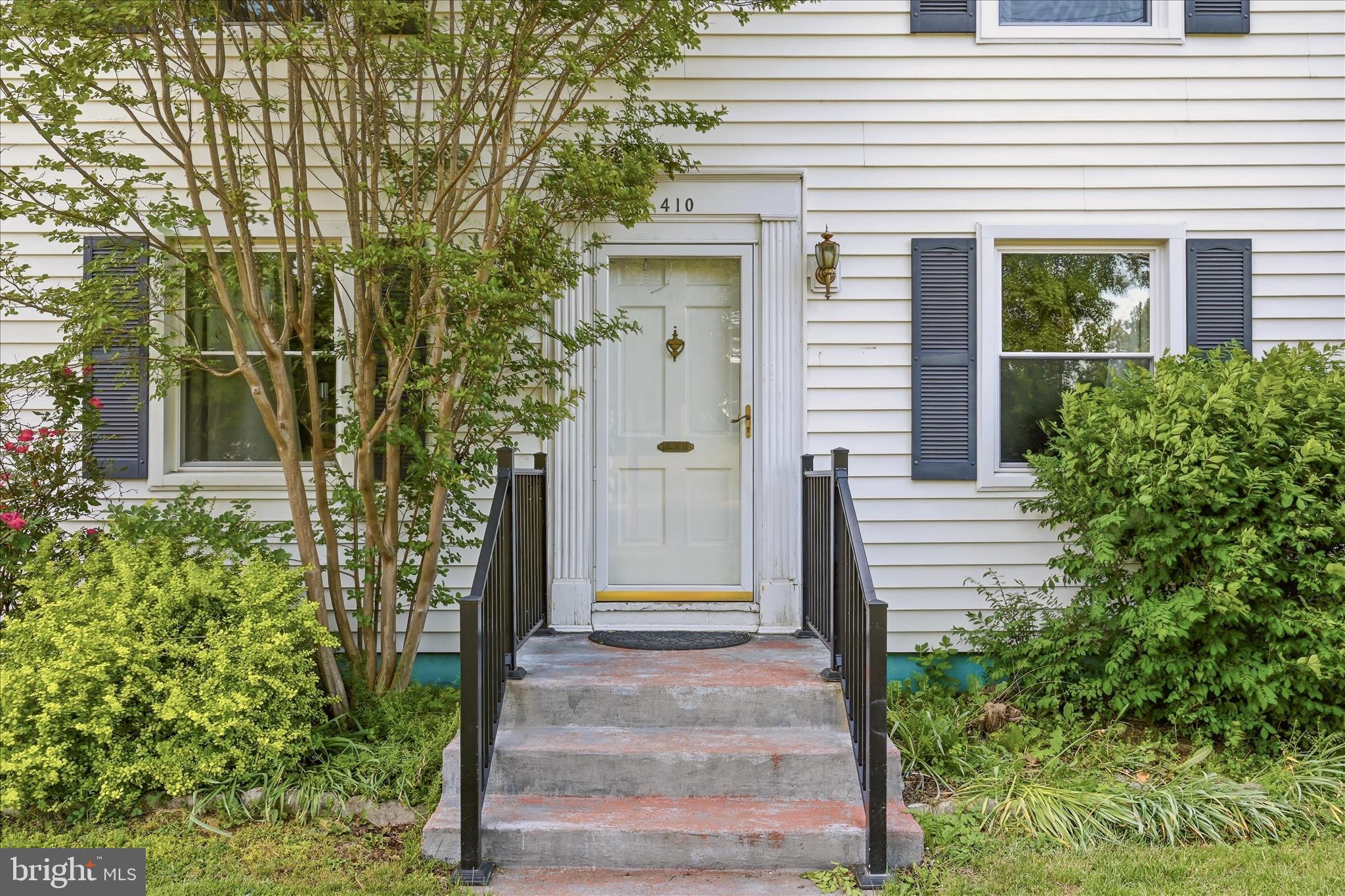 410 North Pleasant Valley Road Winchester, VA 22601 - Photo 5 of 53 Front Door