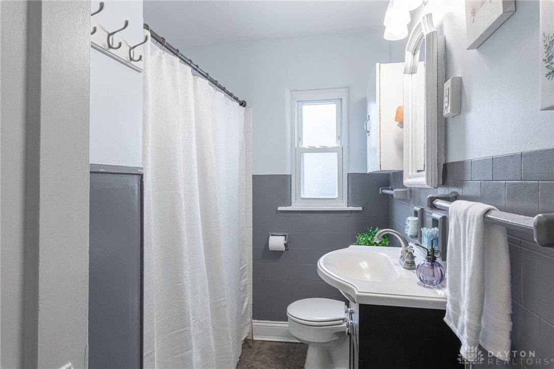 424 Brydon Road Kettering, OH 45419 - Photo 13 of 31 Gallery Image 13