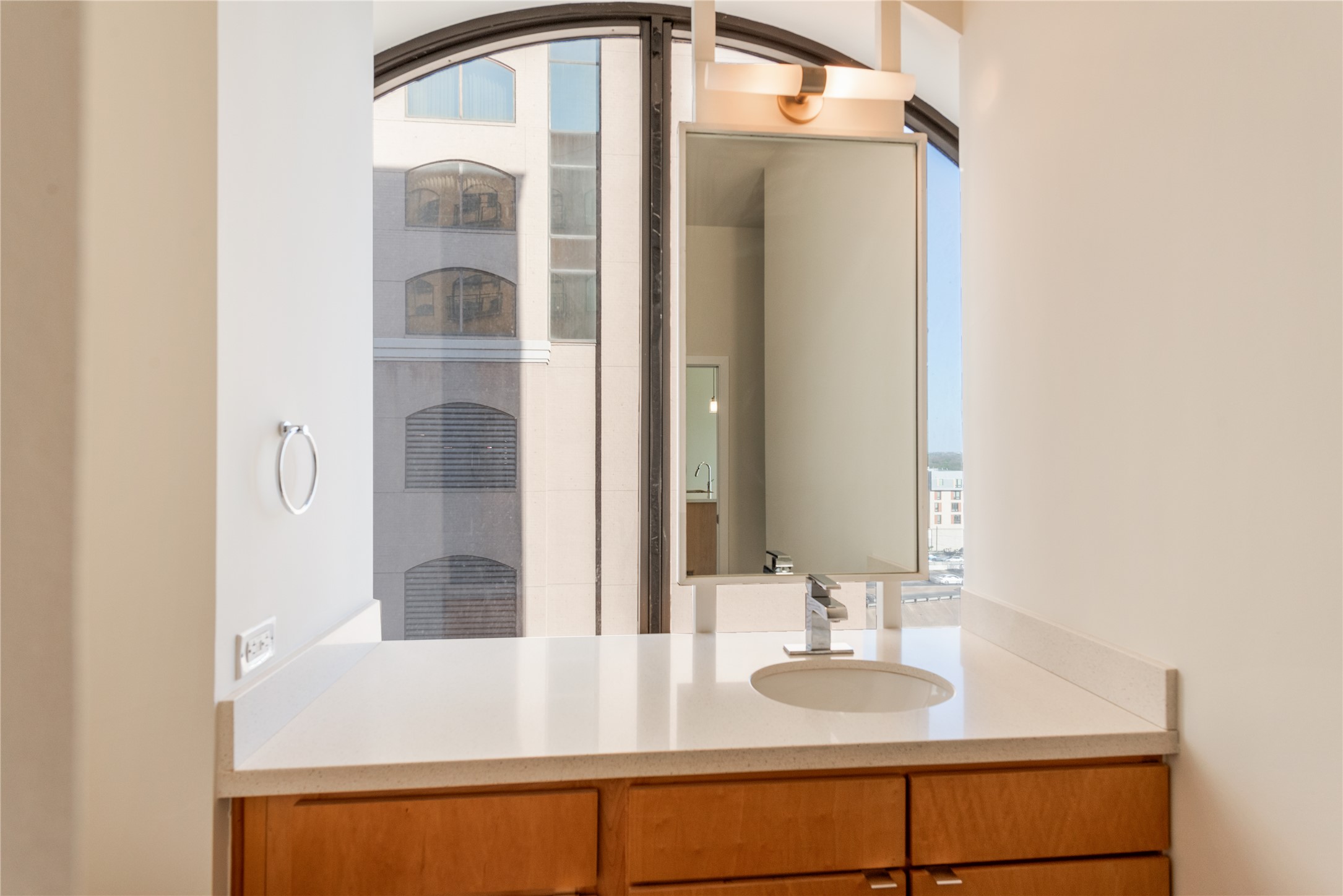 507 Sabine Street, Unit 707 Austin, TX 78701 - Photo 14 of 25